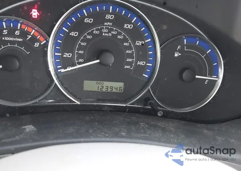 2010 Subaru Forester 2.5X Limited z USA, uszkodzony, nr VIN JF2SH6DC3AH704948